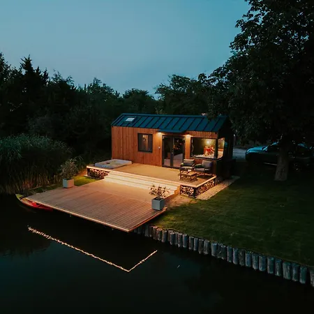 Feelmore Tiny House דירה